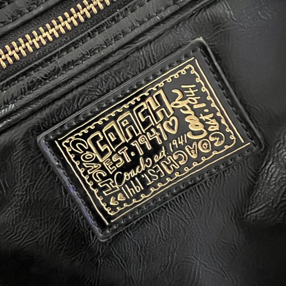 COACH shoulder bag. Great condition - Picture 2 of 6